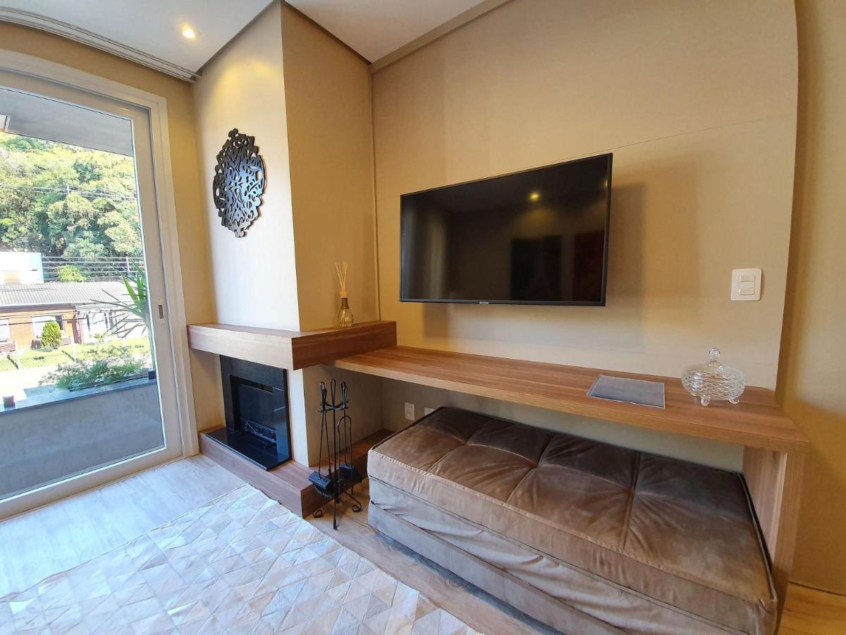 Apto Luxo 800M R. Coberta | 2 Suites | Mobiliado Gramado Bagian luar foto
